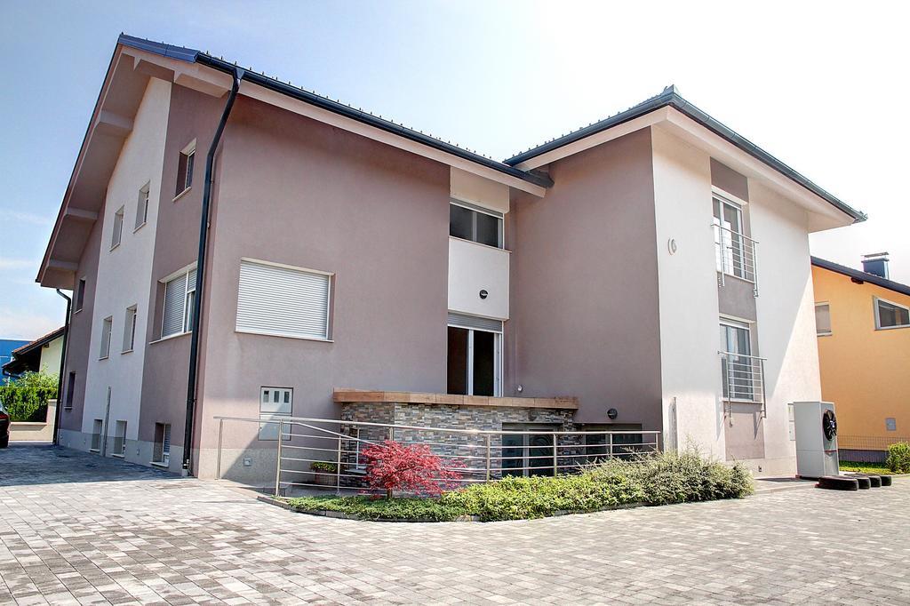 Apartment Vita Near Terme Paradiso Dobova エクステリア 写真