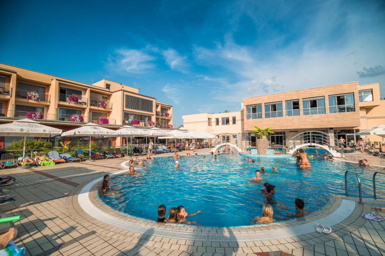 Apartment Vita Near Terme Paradiso Dobova エクステリア 写真